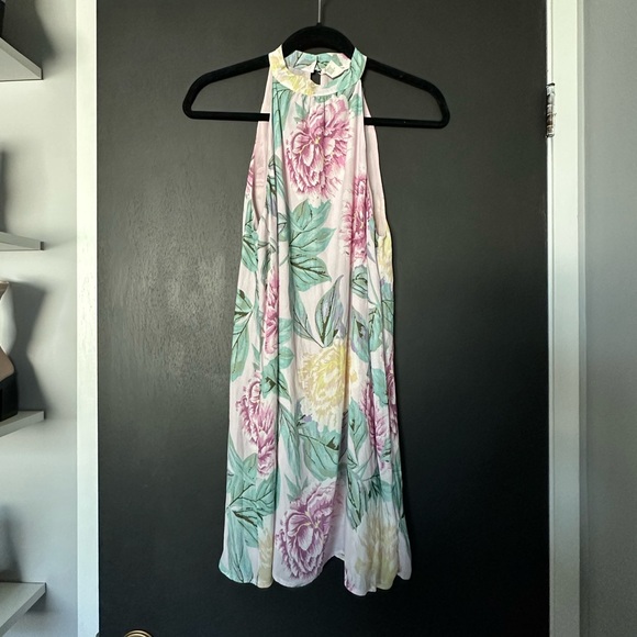 Forever 21 Dresses & Skirts - Forever 21 Floral Halterneck Dress - Size Small